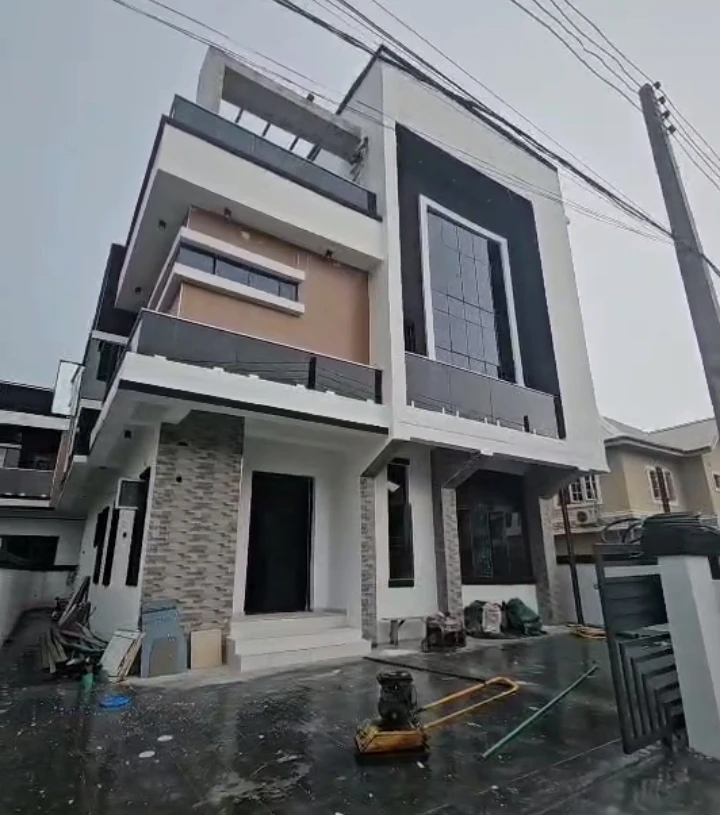 property cover photo