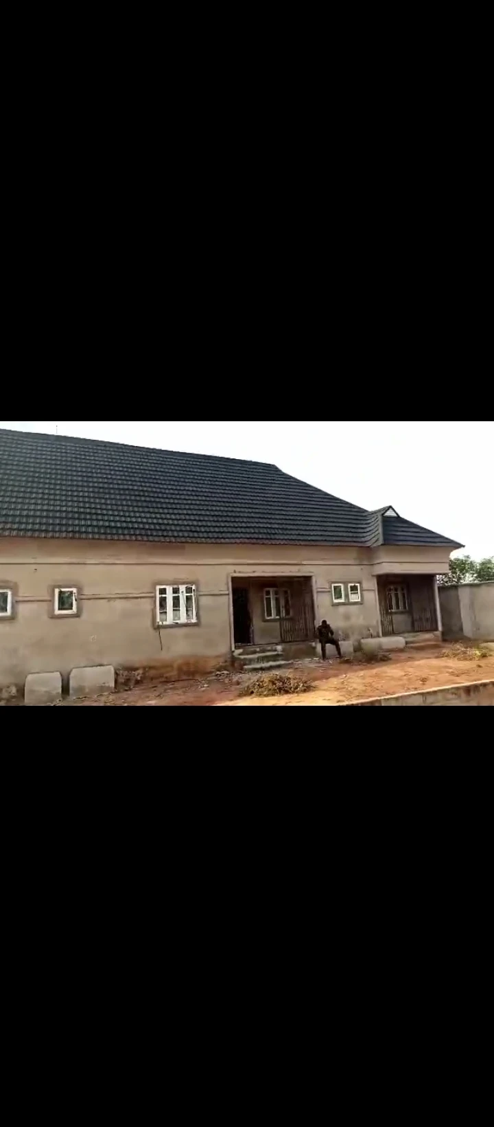 Bungalow for Sale in Ulegun, Edo cover picture