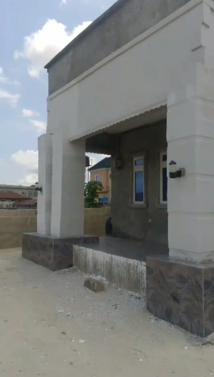 3 Bedroom Flat for Sale in Udu Warri, Delta cover picture