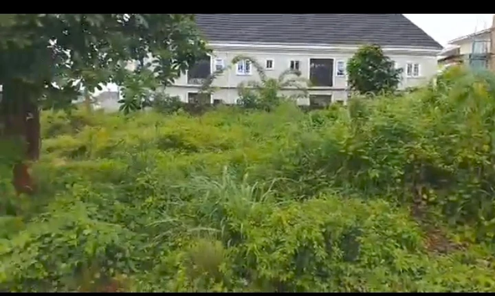 property cover photo