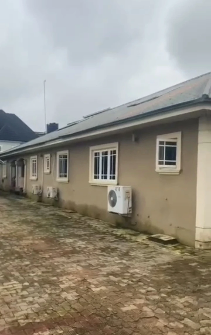 property cover photo