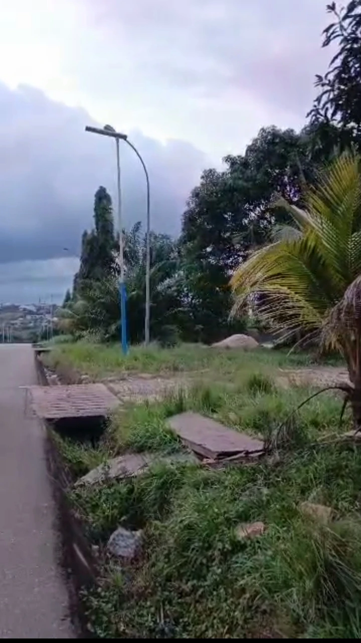 property cover photo