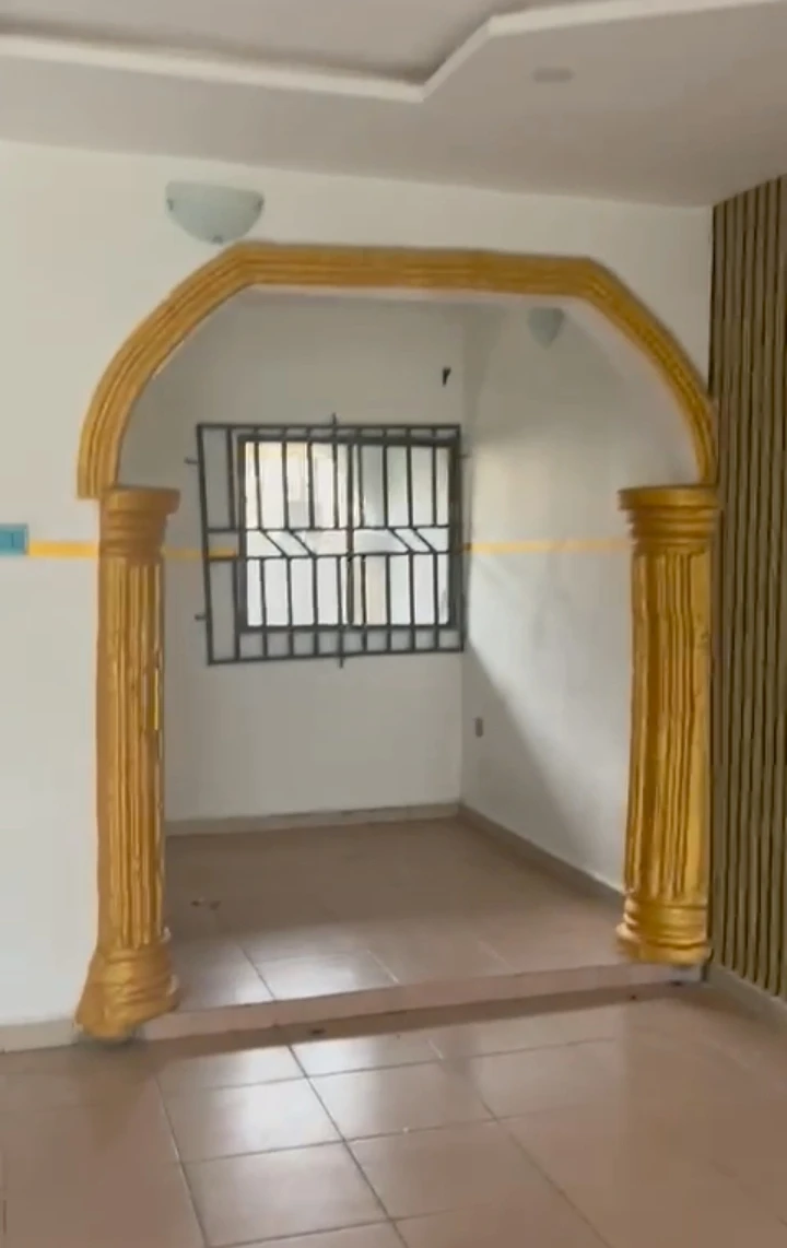 property cover photo