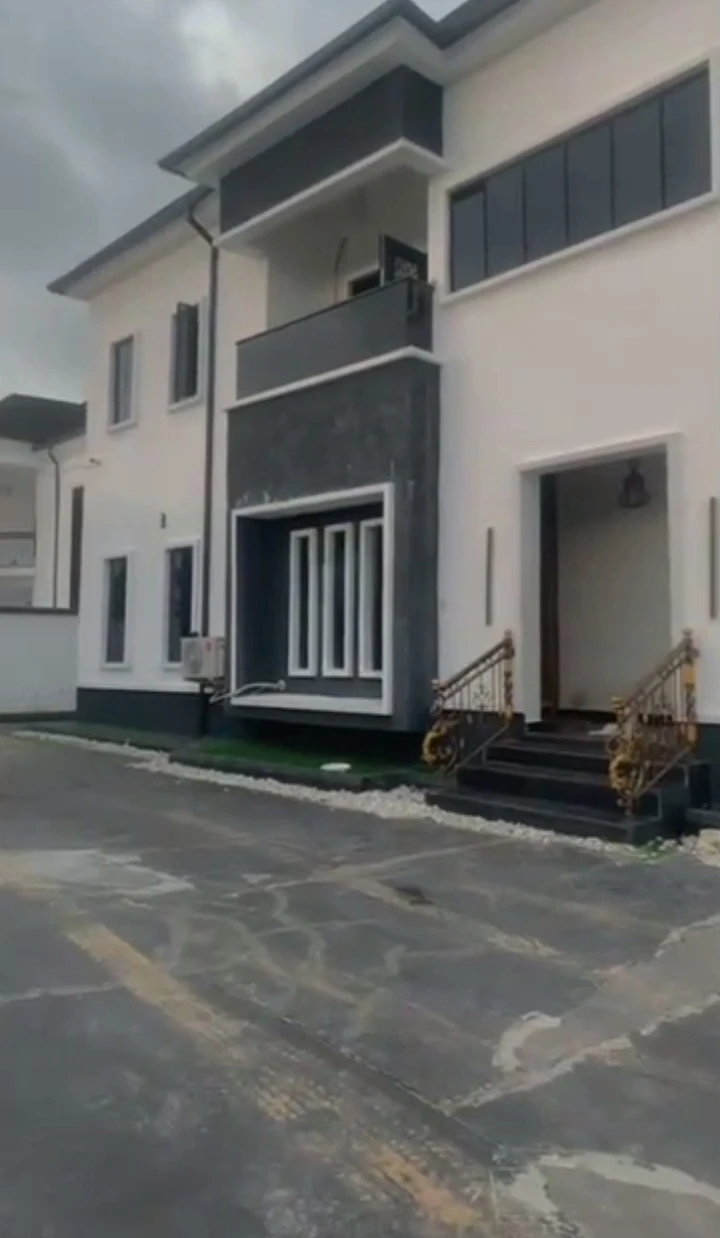 property cover photo