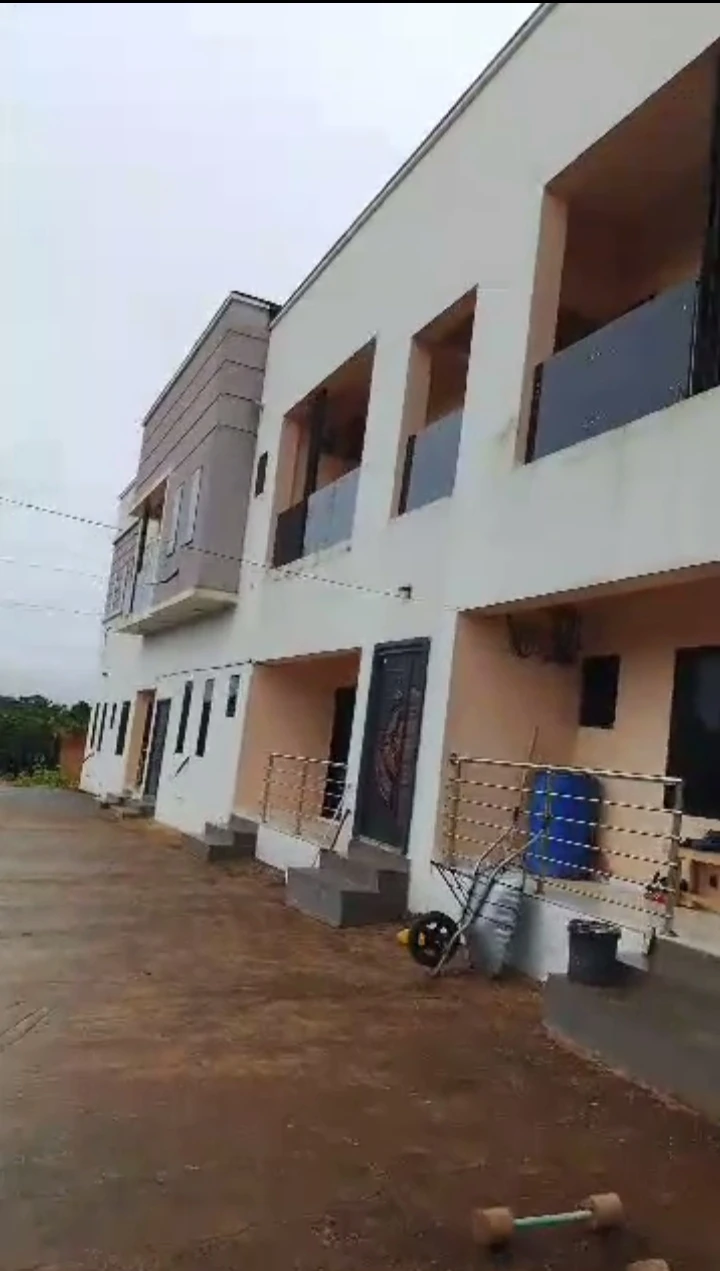 3 Bedroom Flat for Rent in Ogba airport road, Edo cover picture