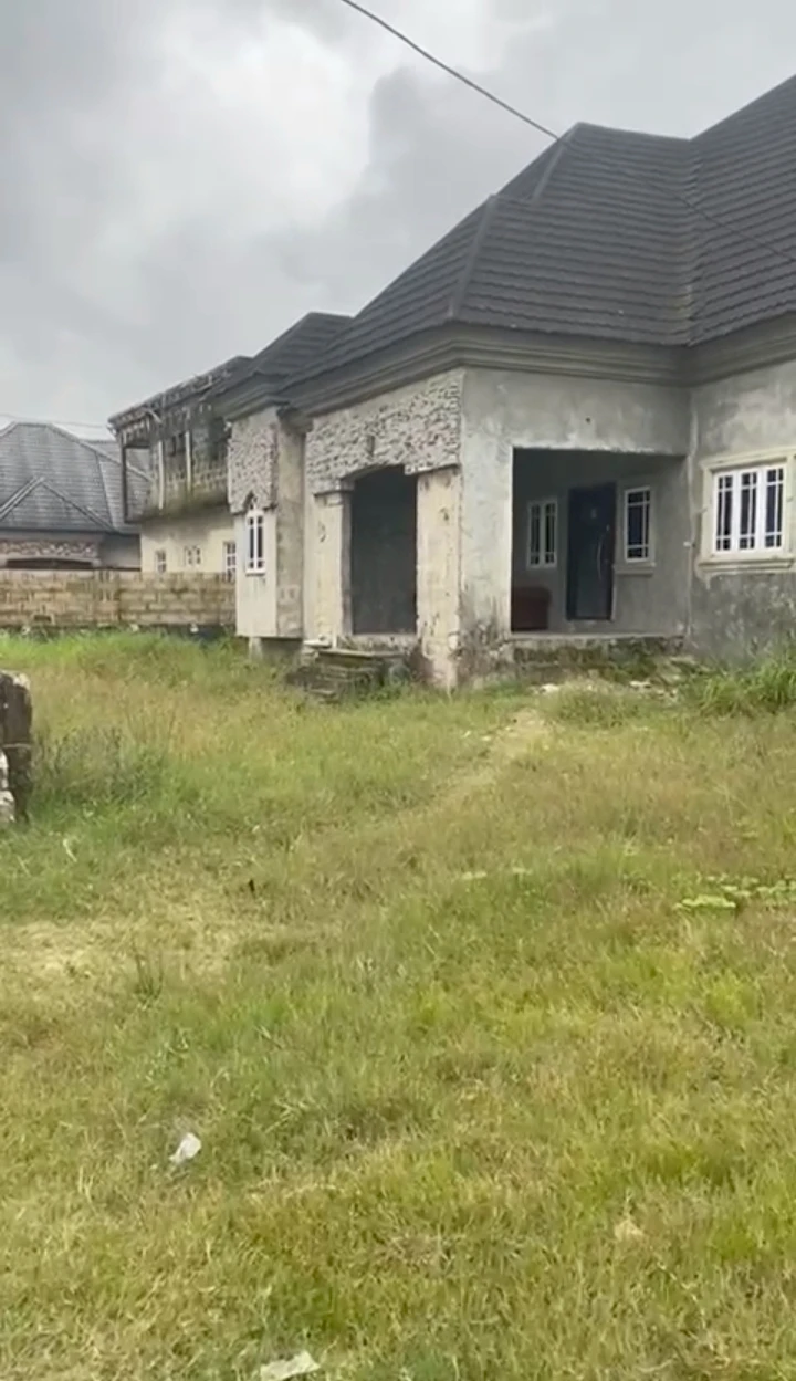 property cover photo