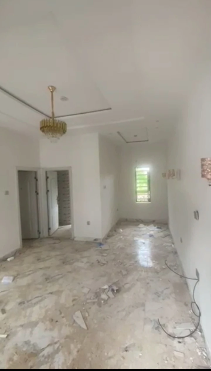 2 Bedroom Flat for Rent in Ogunwenyin, Edo cover picture