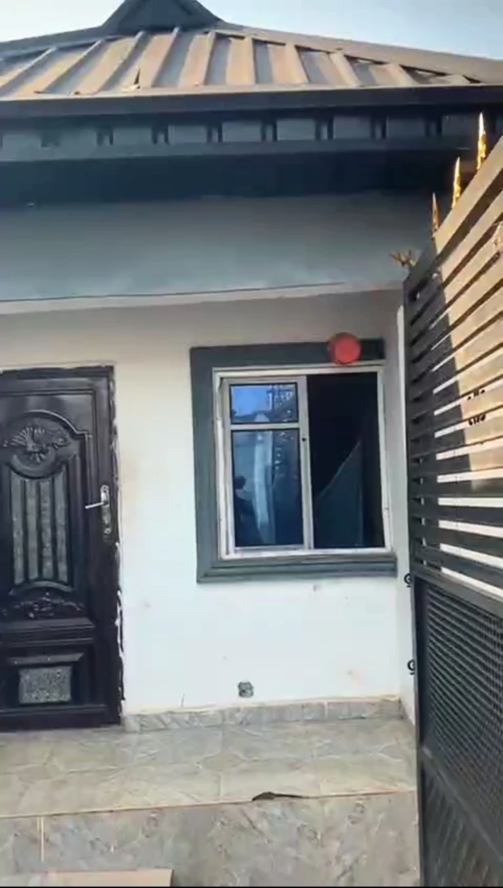 Hotel for Sale in Upper lawani new Benin, Edo cover picture