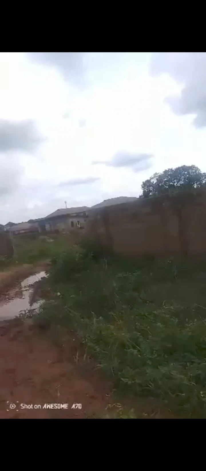 Land for Sale in Abuja quarter, Edo cover picture