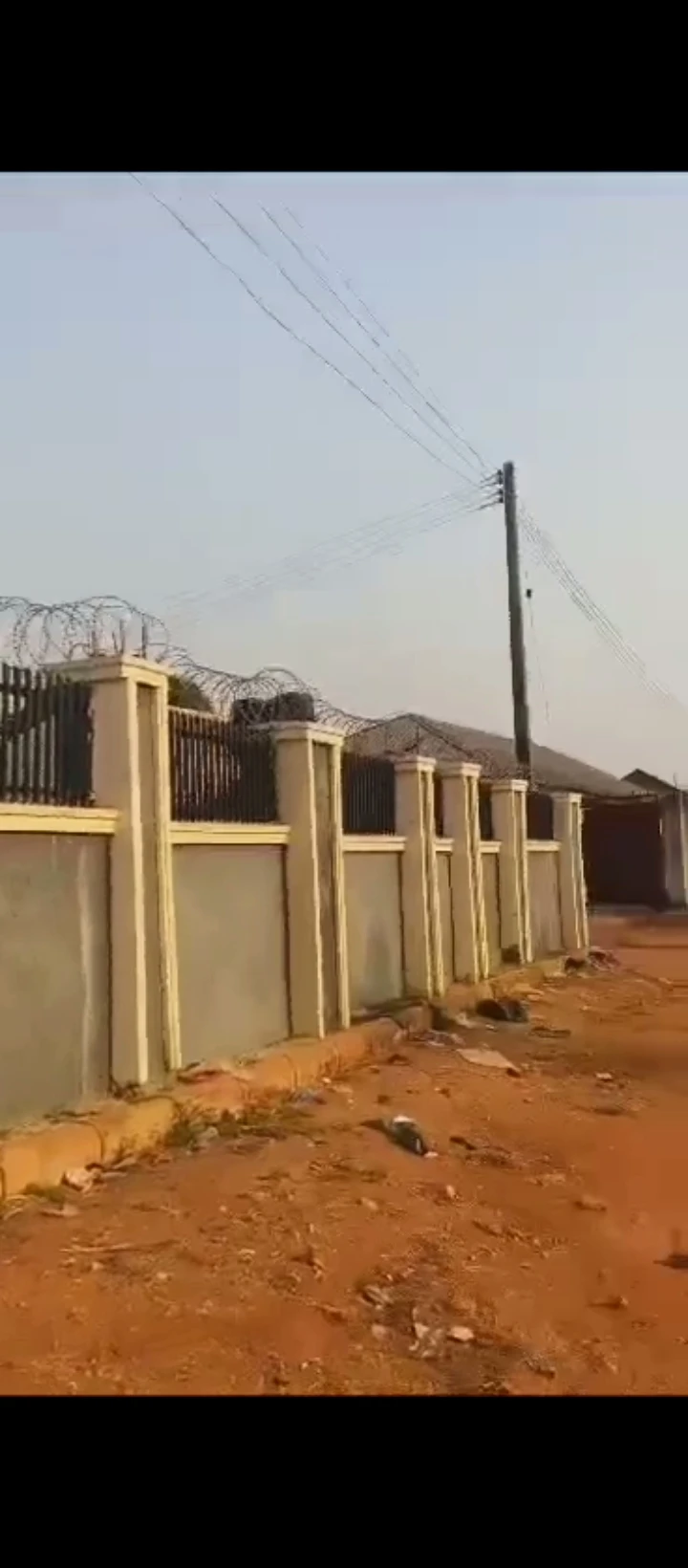 3 Bedroom Flat for Sale in Isihor Lagos ibadan express way, Edo cover picture