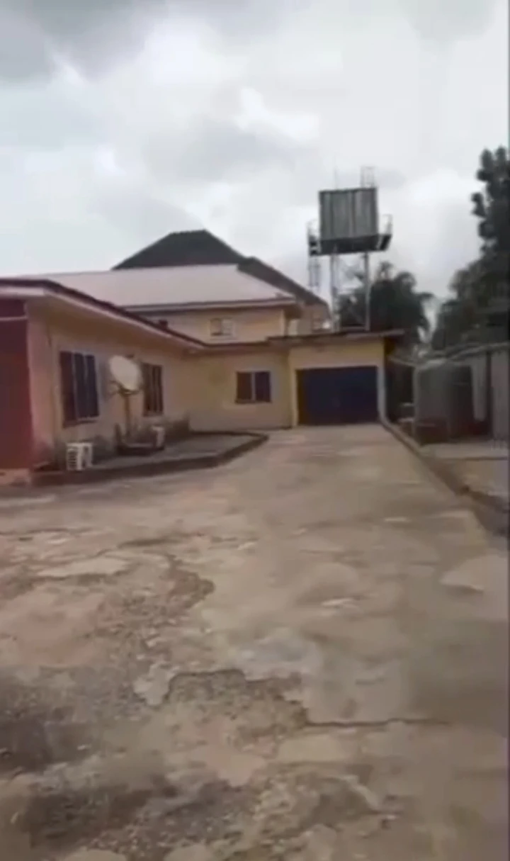 Bungalow for Sale in 1st ugbor, Edo cover picture