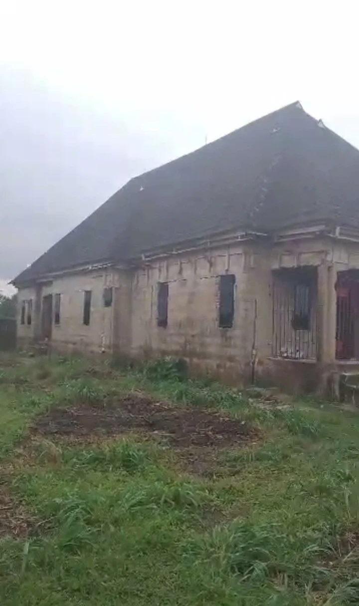 property cover photo