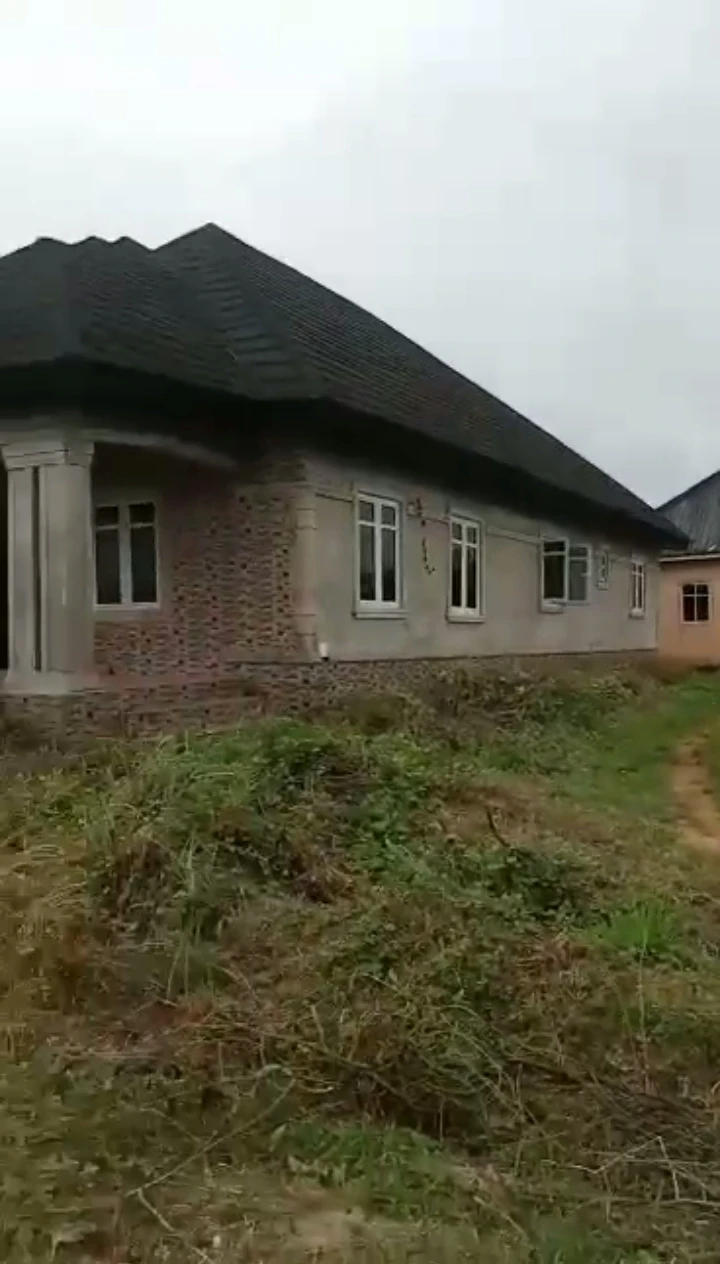 Bungalow for Sale in Orho off sapele road bypass, Edo cover picture
