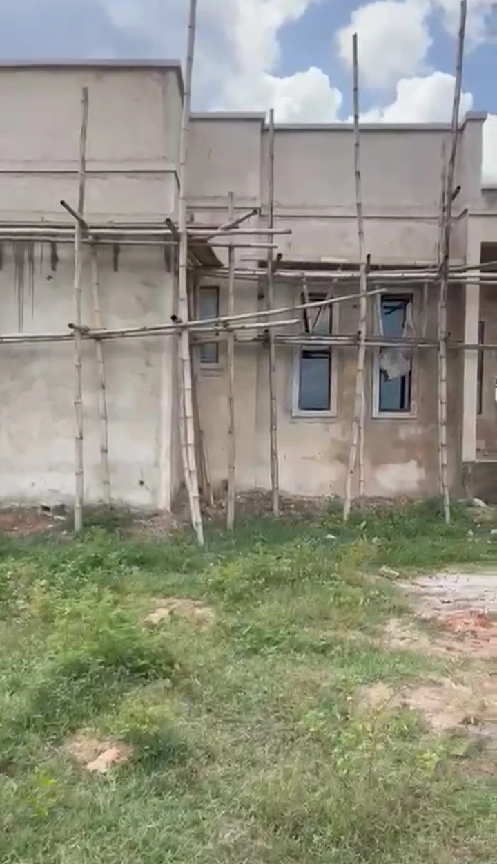 Uncompleted Building for Sale in AMAGBA, Edo cover picture