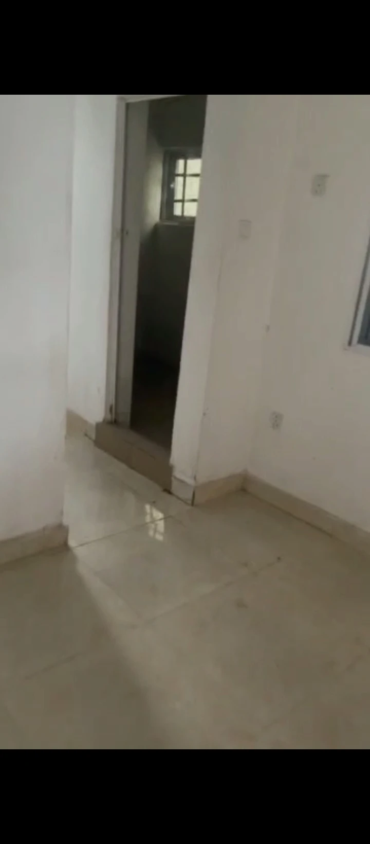 2 Bedroom Flat for Rent in Okhouromi, Edo cover picture