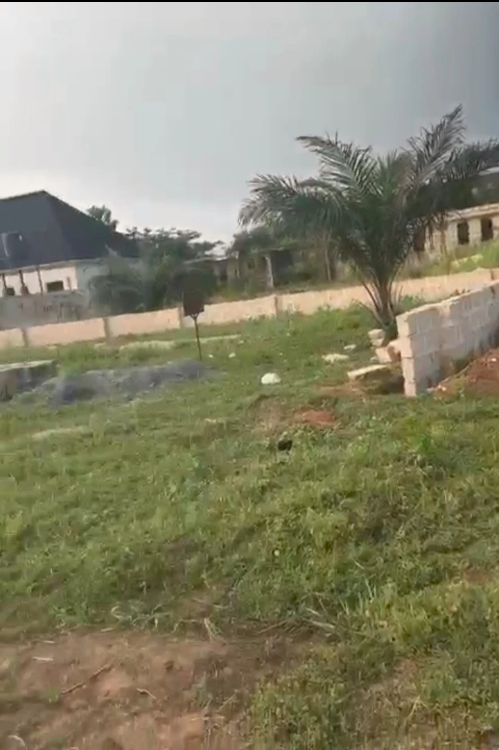 Land for Sale in Obagie road, Edo cover picture
