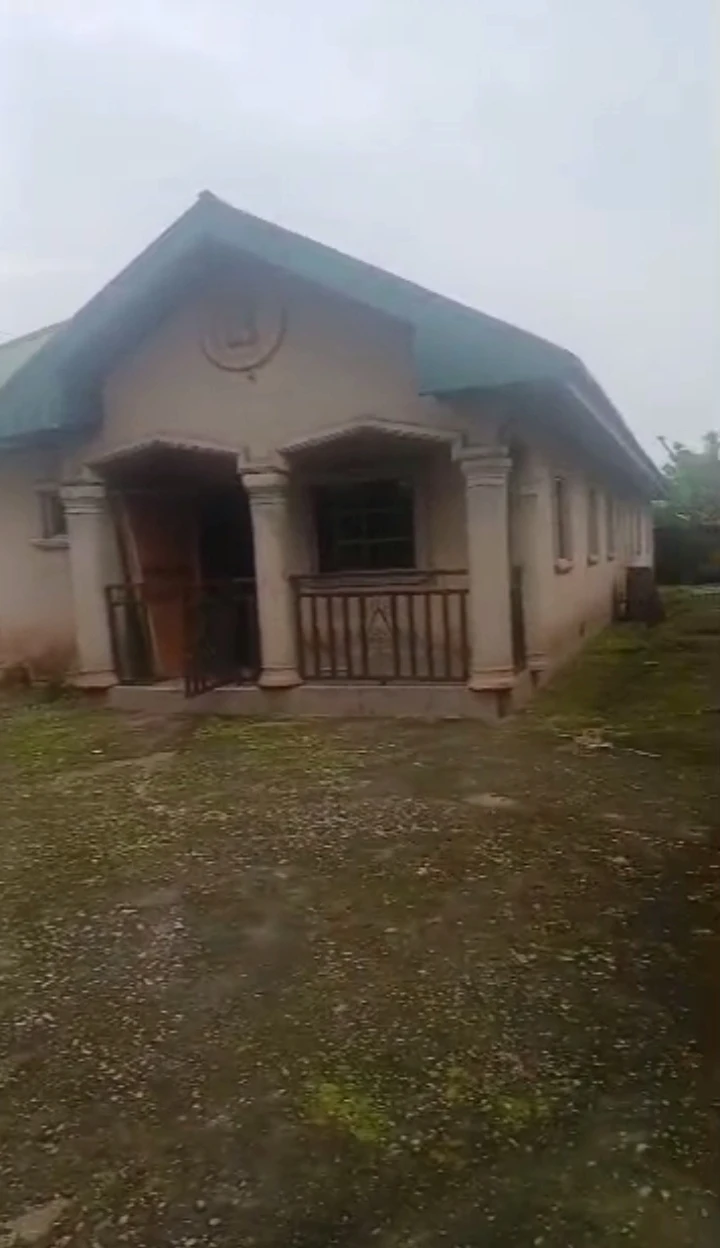Bungalow for Sale in Amagba, Edo cover picture