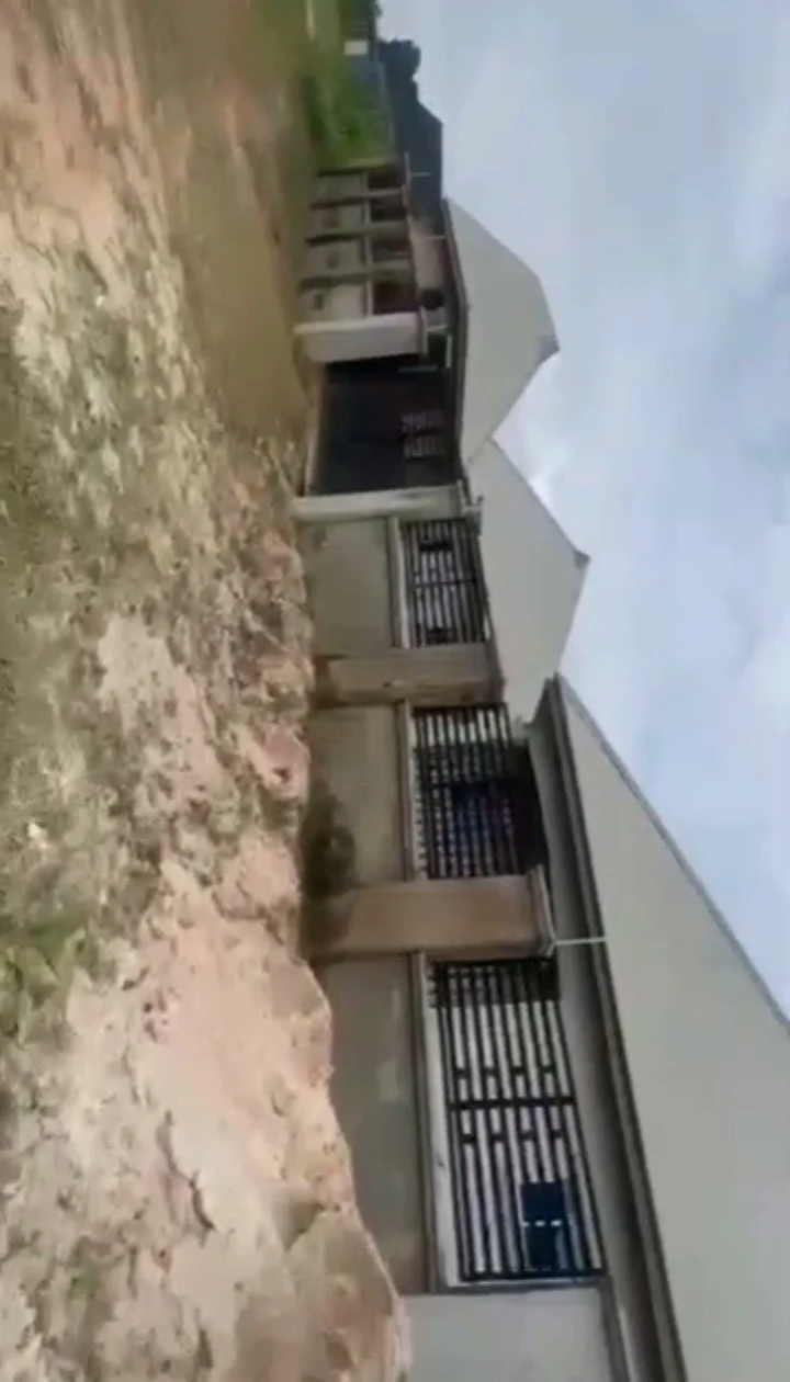Bungalow for Sale in Uhie sapele road, Edo cover picture