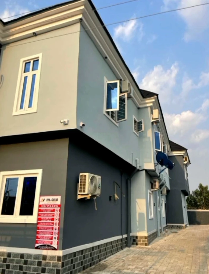 property cover photo