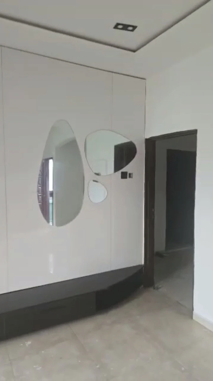 property cover photo