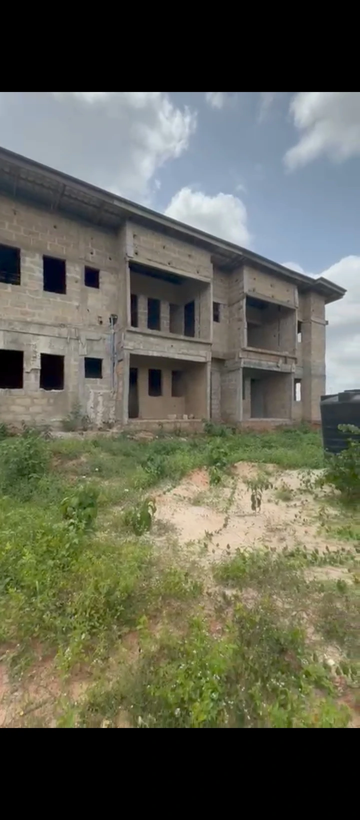 Duplex for Sale in Peanut, Edo cover picture