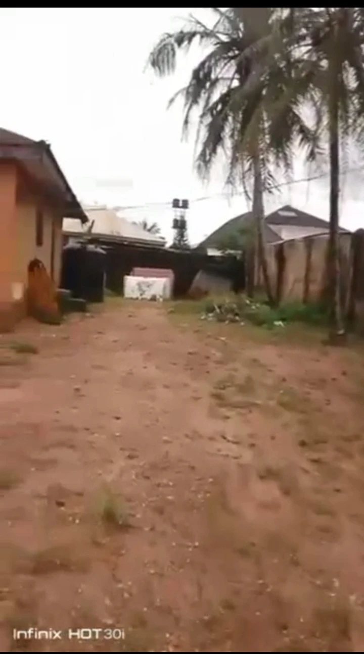 property cover photo