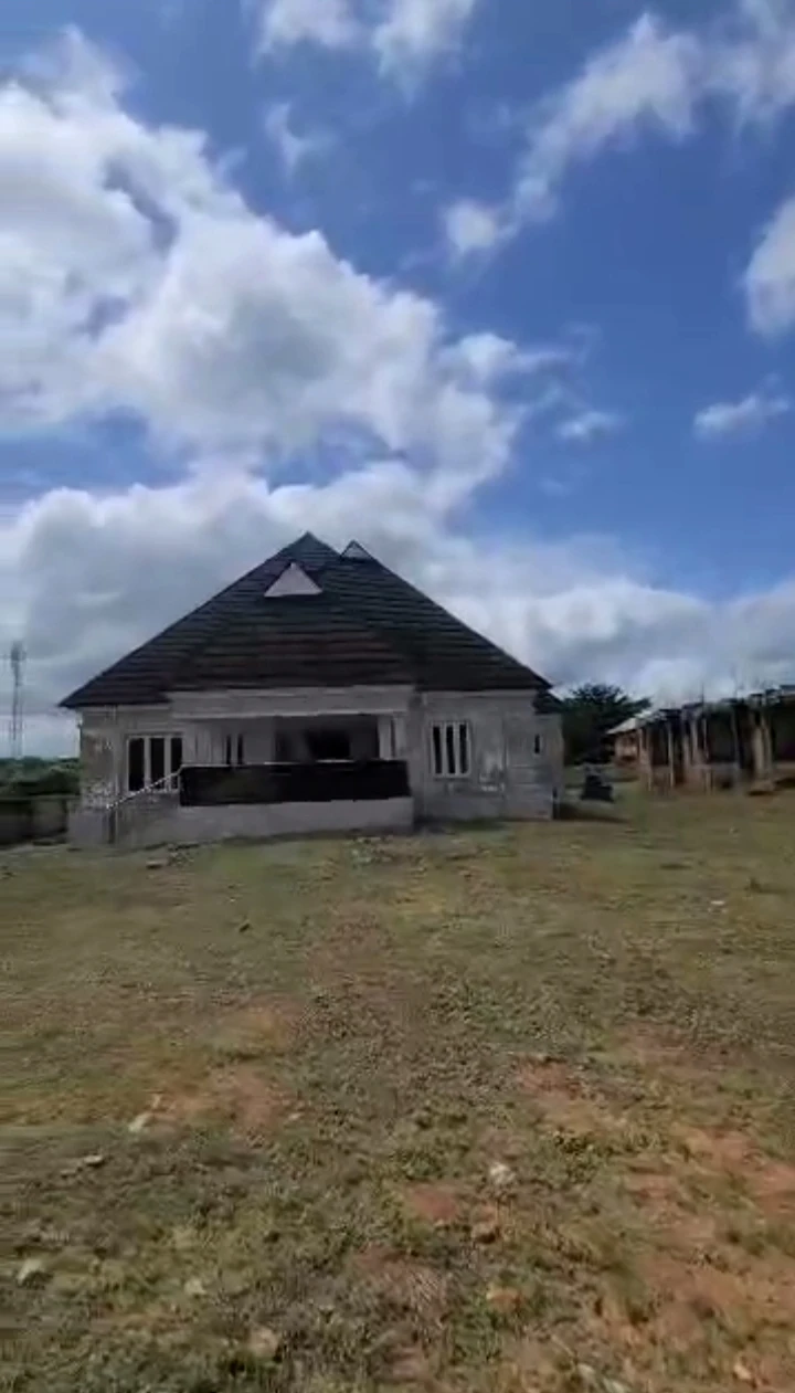 property cover photo