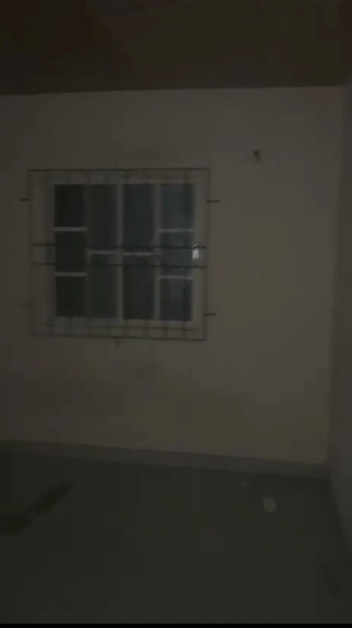 1 Bedroom Flat for Sale in Ogbomro, Delta cover picture