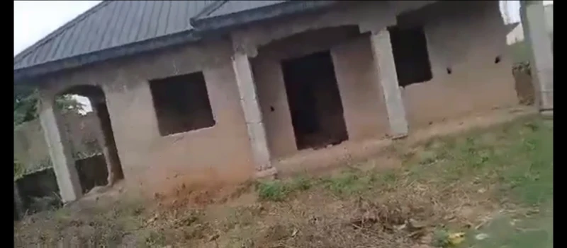 Uncompleted Building for Sale in Okhabere, Edo cover picture