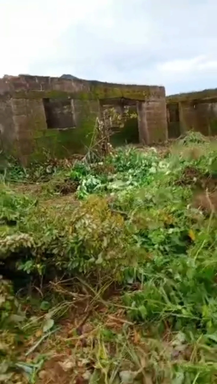 Uncompleted Building for Sale in Etinosa community sapele road, Edo cover picture