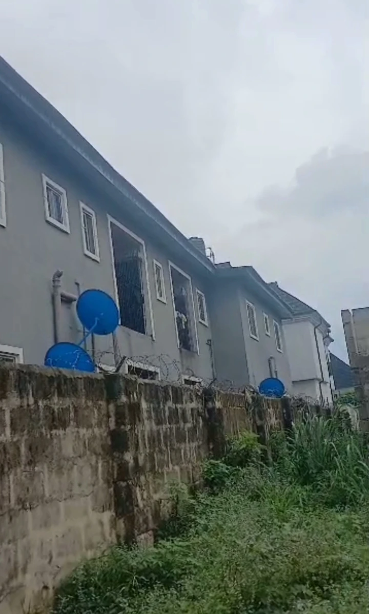 property cover photo