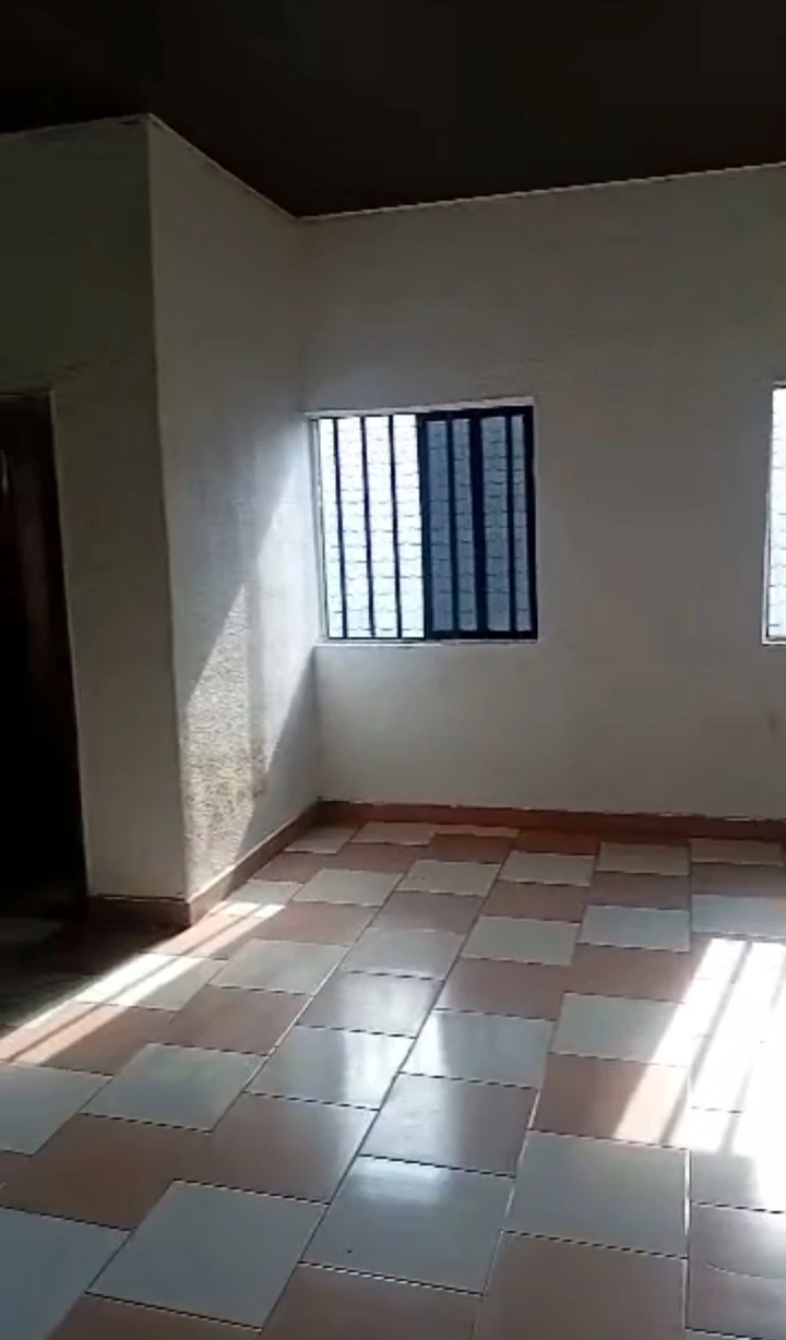 property cover photo