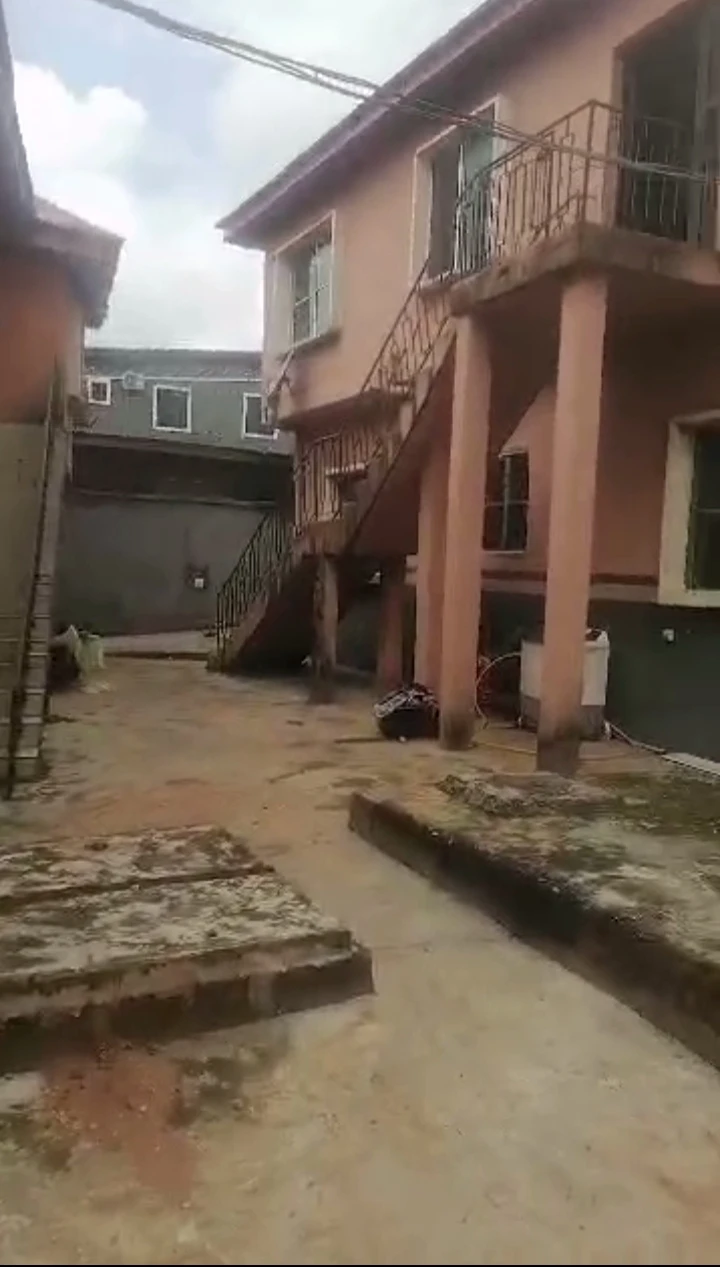 Hotel for Sale in Mm way third East circular road Benin, Edo cover picture