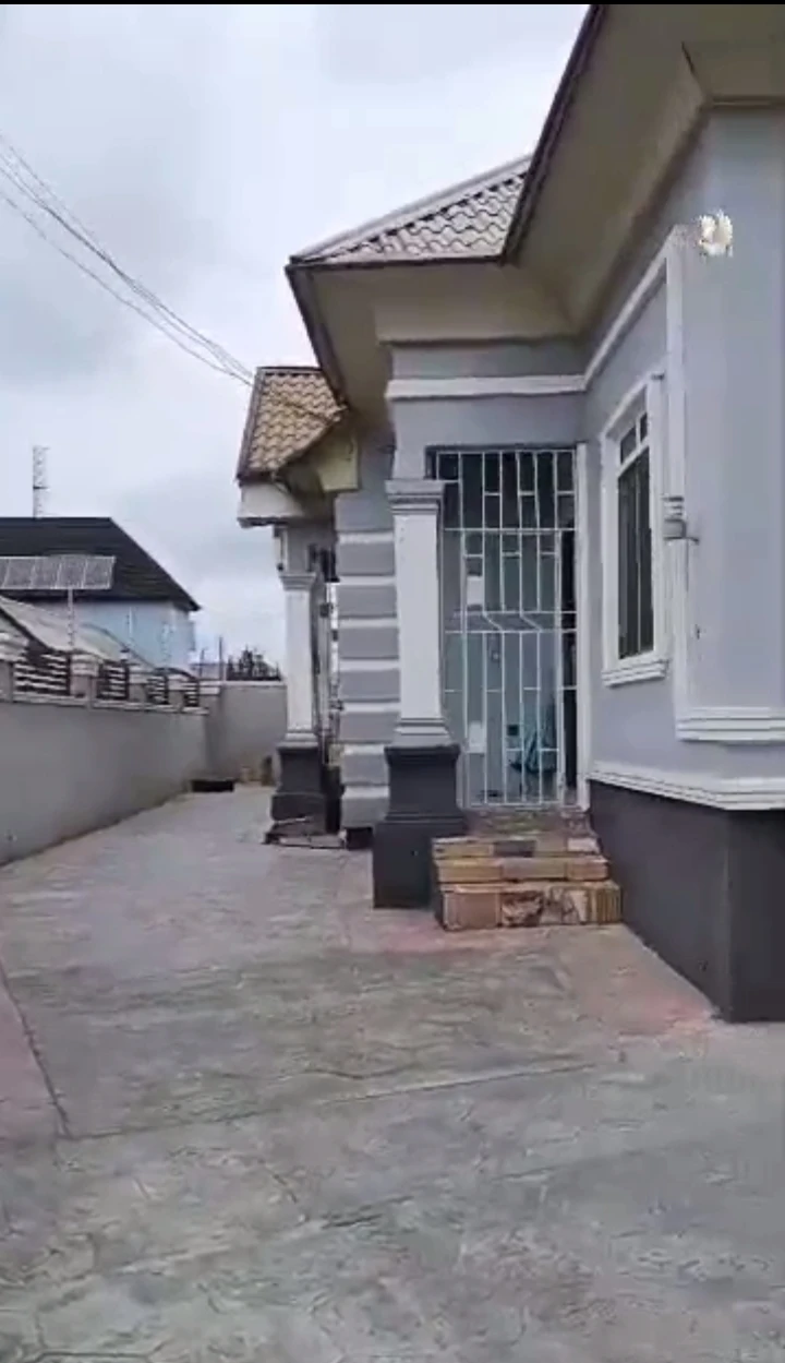 property cover photo