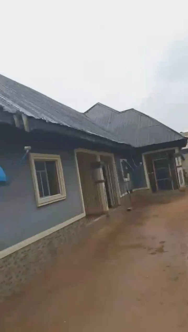 property cover photo