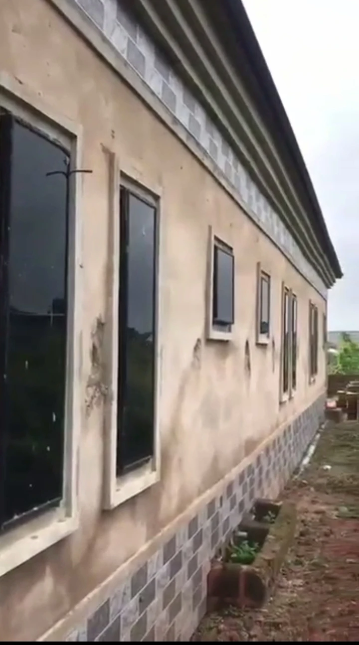 Bungalow for Sale in Ulegun community, Edo cover picture