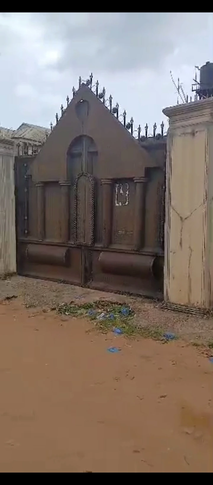 Land for Sale in Igbinedion street, off Country home road., Edo cover picture