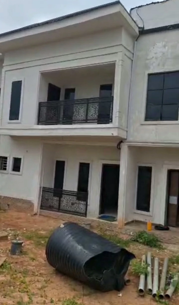 property cover photo