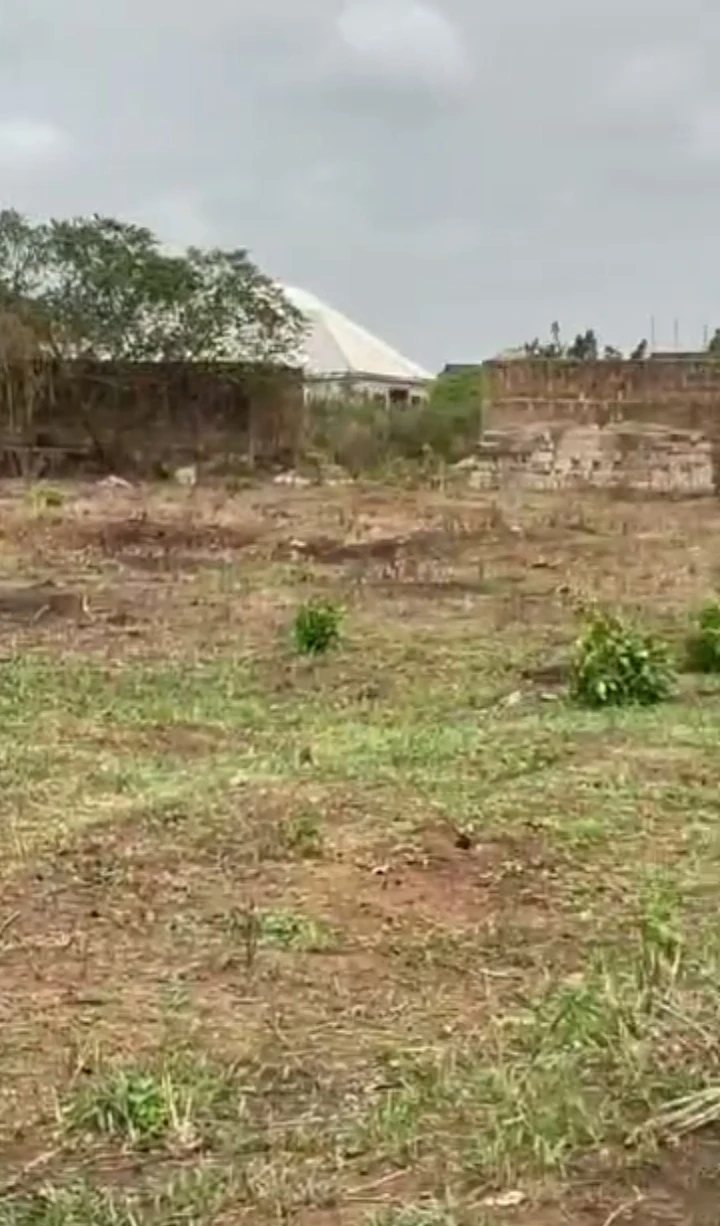 Land for Sale in Obagie, Edo cover picture