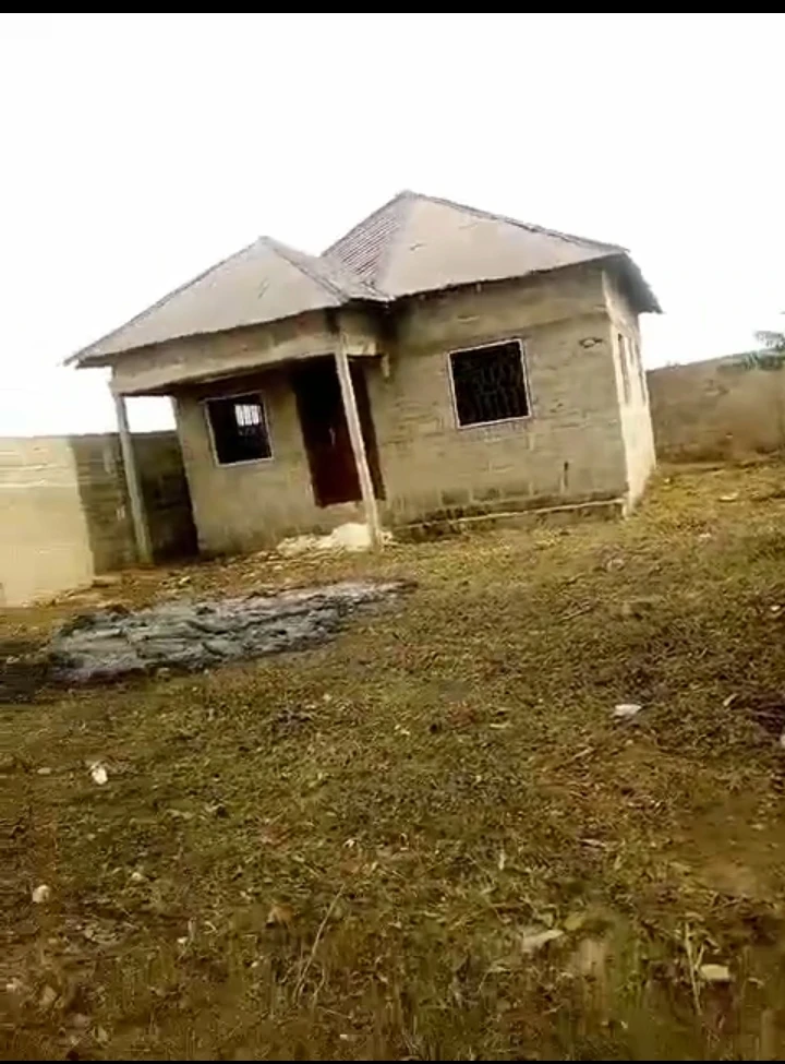 Land for Sale in Okhouromi, Edo cover picture