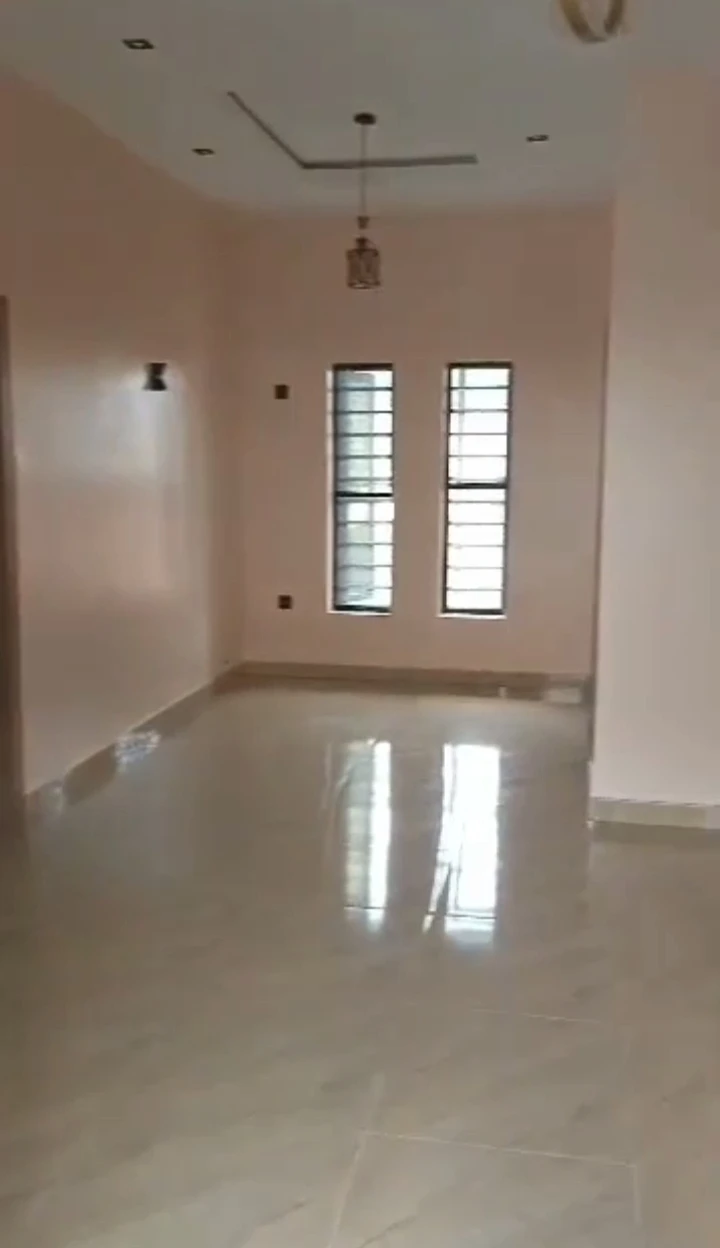 2 Bedroom Flat for Rent in Igbinosa irhirhi road, Edo cover picture