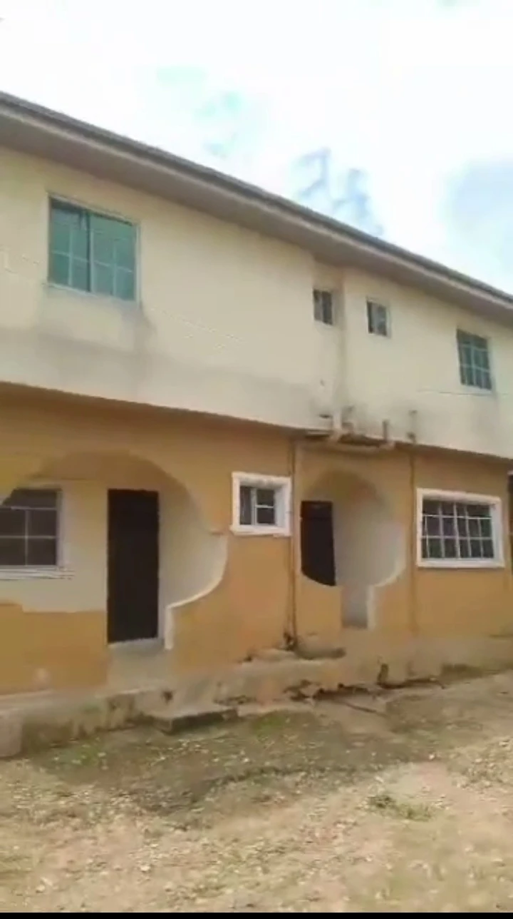 3 Bedroom Flat for Sale in Isihor, Edo cover picture