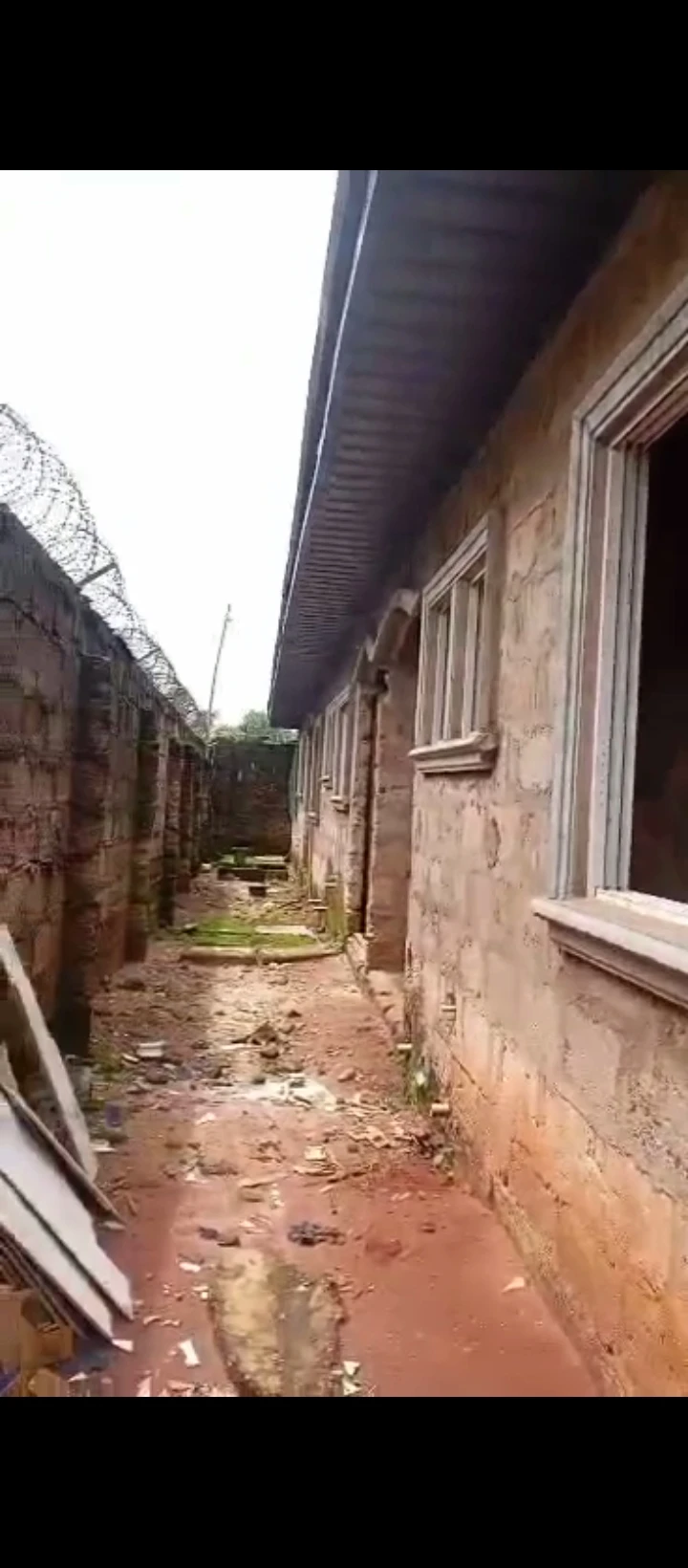 Bungalow for Sale in Oko central, Edo cover picture