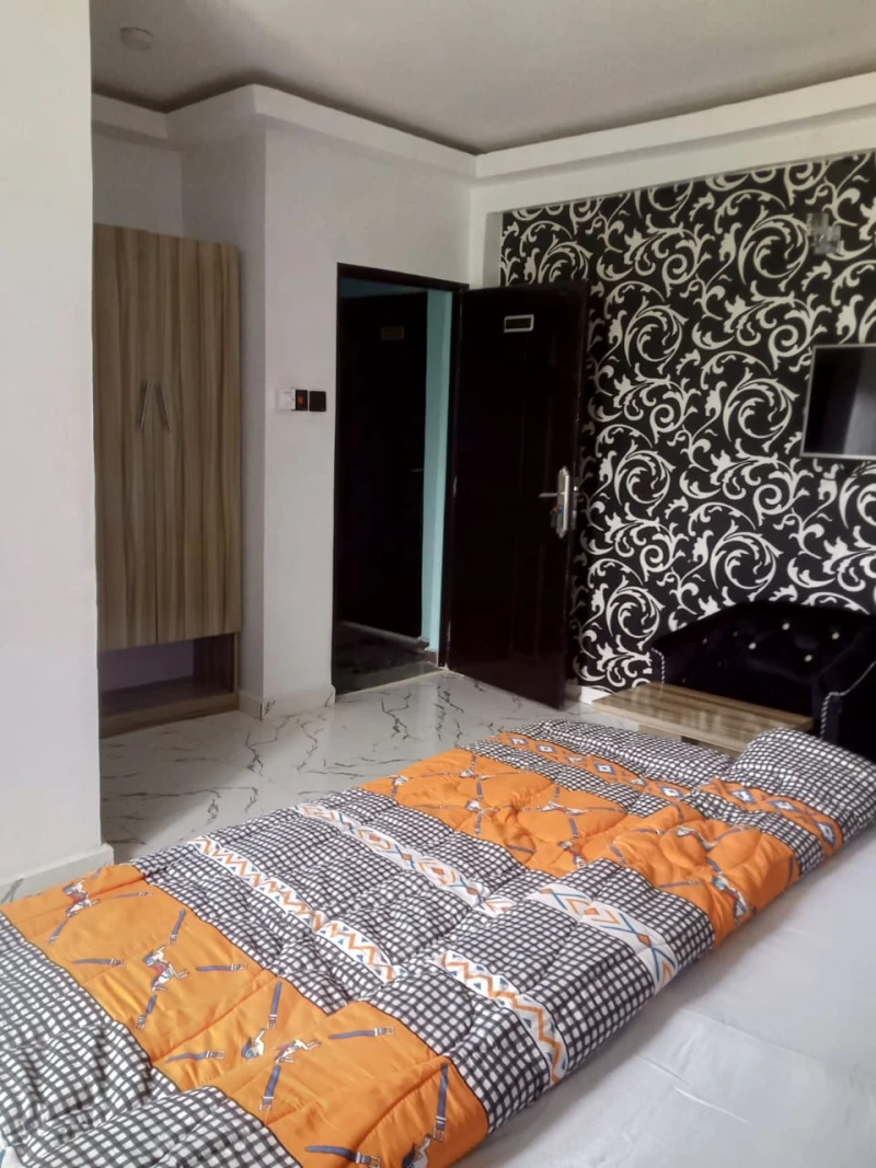 Hotel for Sale in Off God'swill Akpabio international stadium road, Akwa Ibom - Image 5