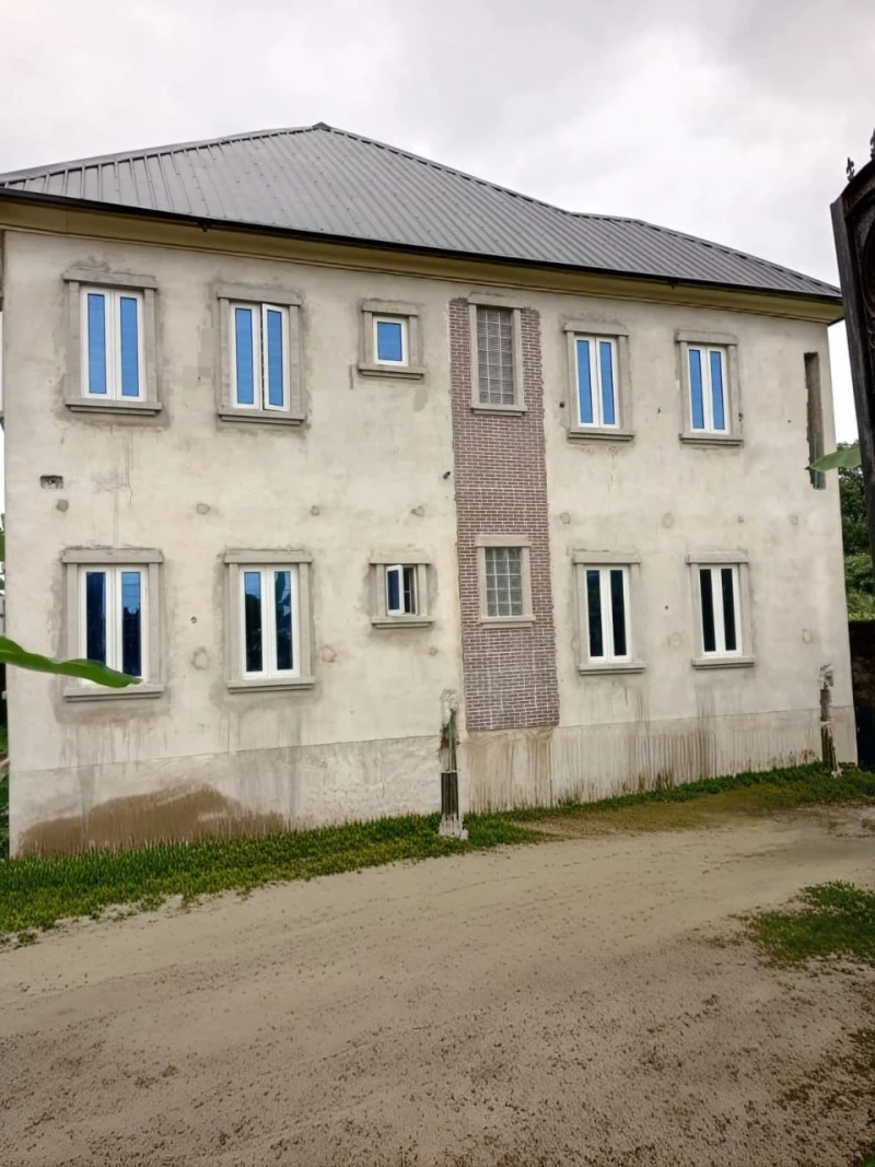 Uncompleted Building for Sale in Idoro road, Akwa Ibom - Image 3