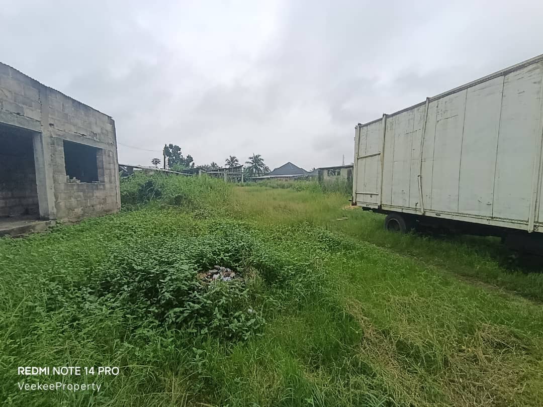 Land for Sale in Nwaniba road, Akwa Ibom - Image 1
