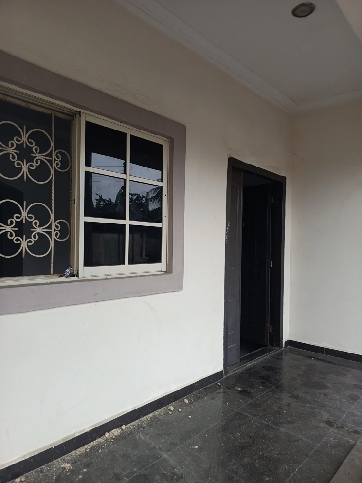 2 Bedroom Flat for Rent in New ring road 3, Akwa Ibom - Image 2