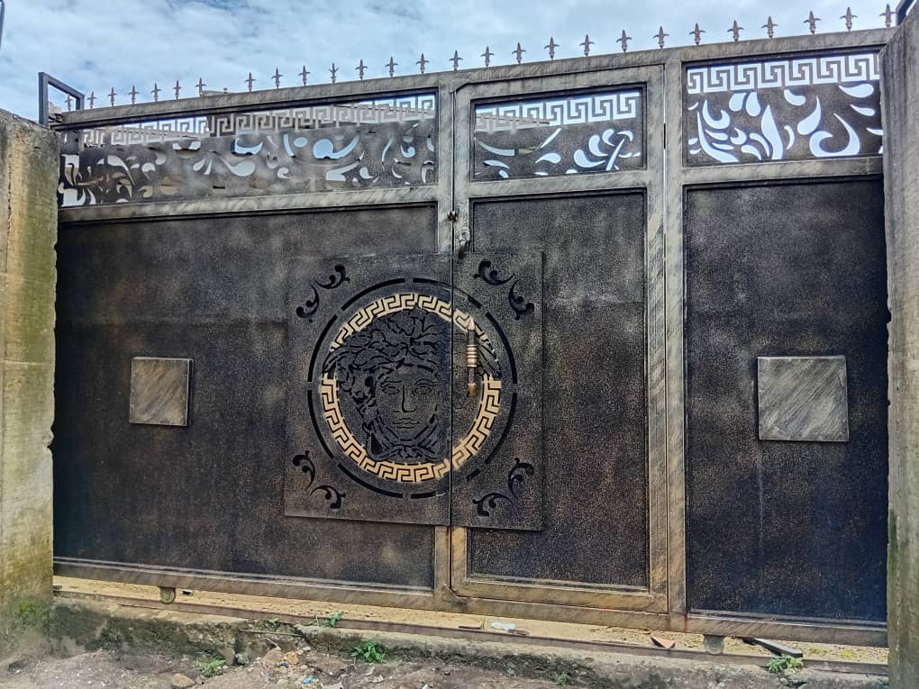 2 Bedroom Flat for Rent in Godswill Akpabio international stadium, Akwa Ibom - Image 1