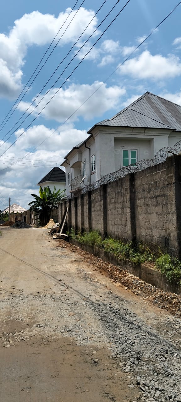 Duplex for Sale in Shelter Afrique Estate, Akwa Ibom - Image 4