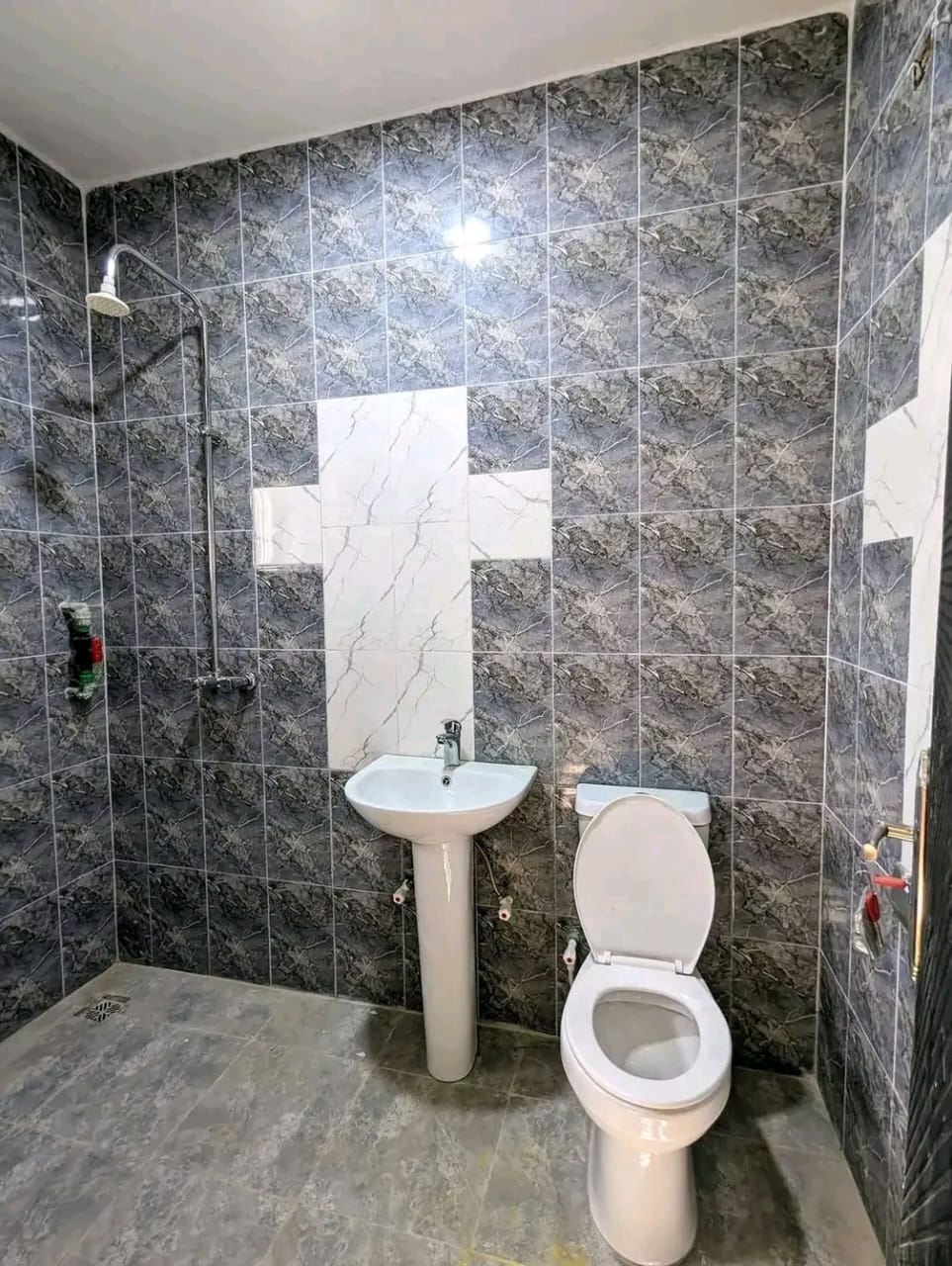 2 Bedroom Flat for Rent in Osongama Housing estate, Akwa Ibom - Image 2
